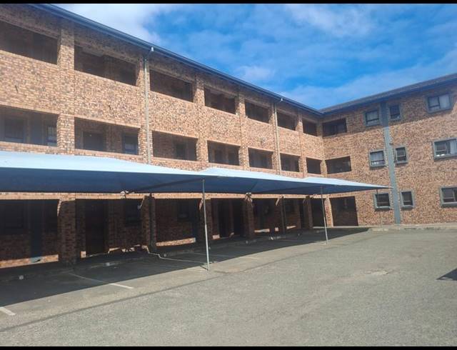 2 BEDROOM APARTMENT FOR SALE IN ARBORETUM